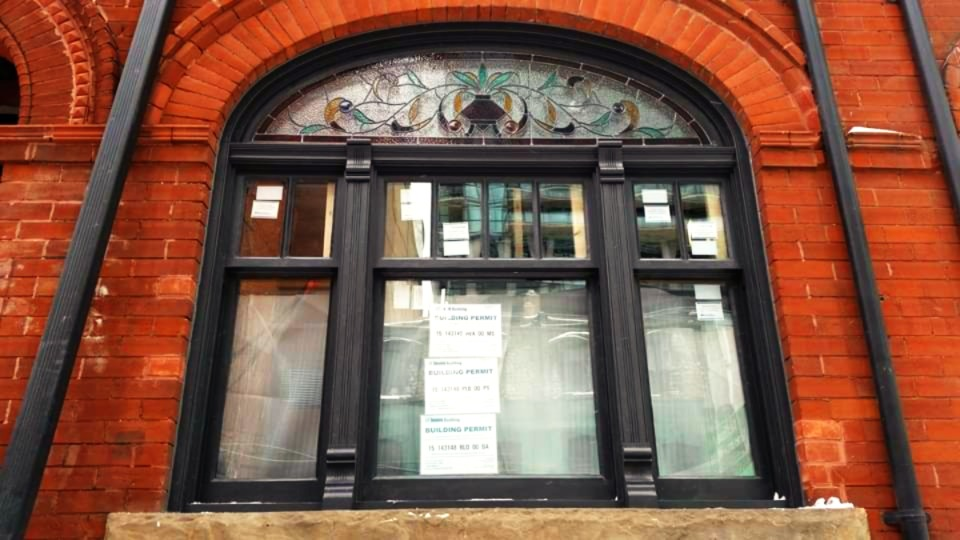 historical windows — toronto